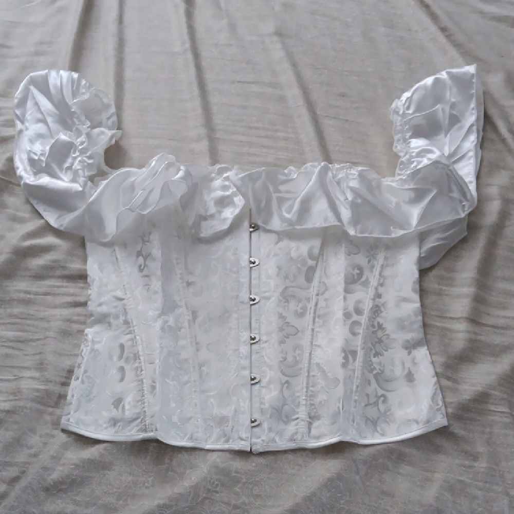 Elegant White Off-Shoulder Corset Top - Picture 4 of 15